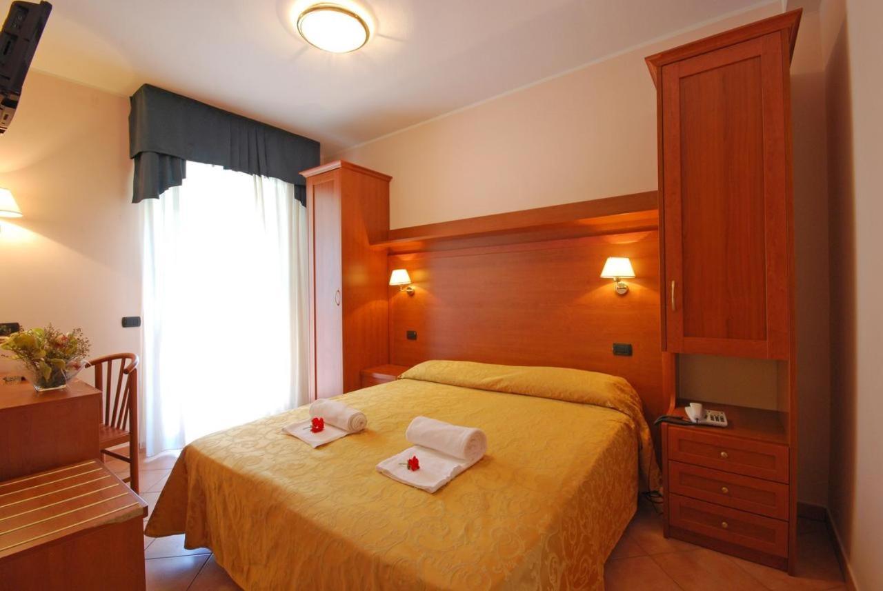Hotel Jole Cesenatico Exteriér fotografie