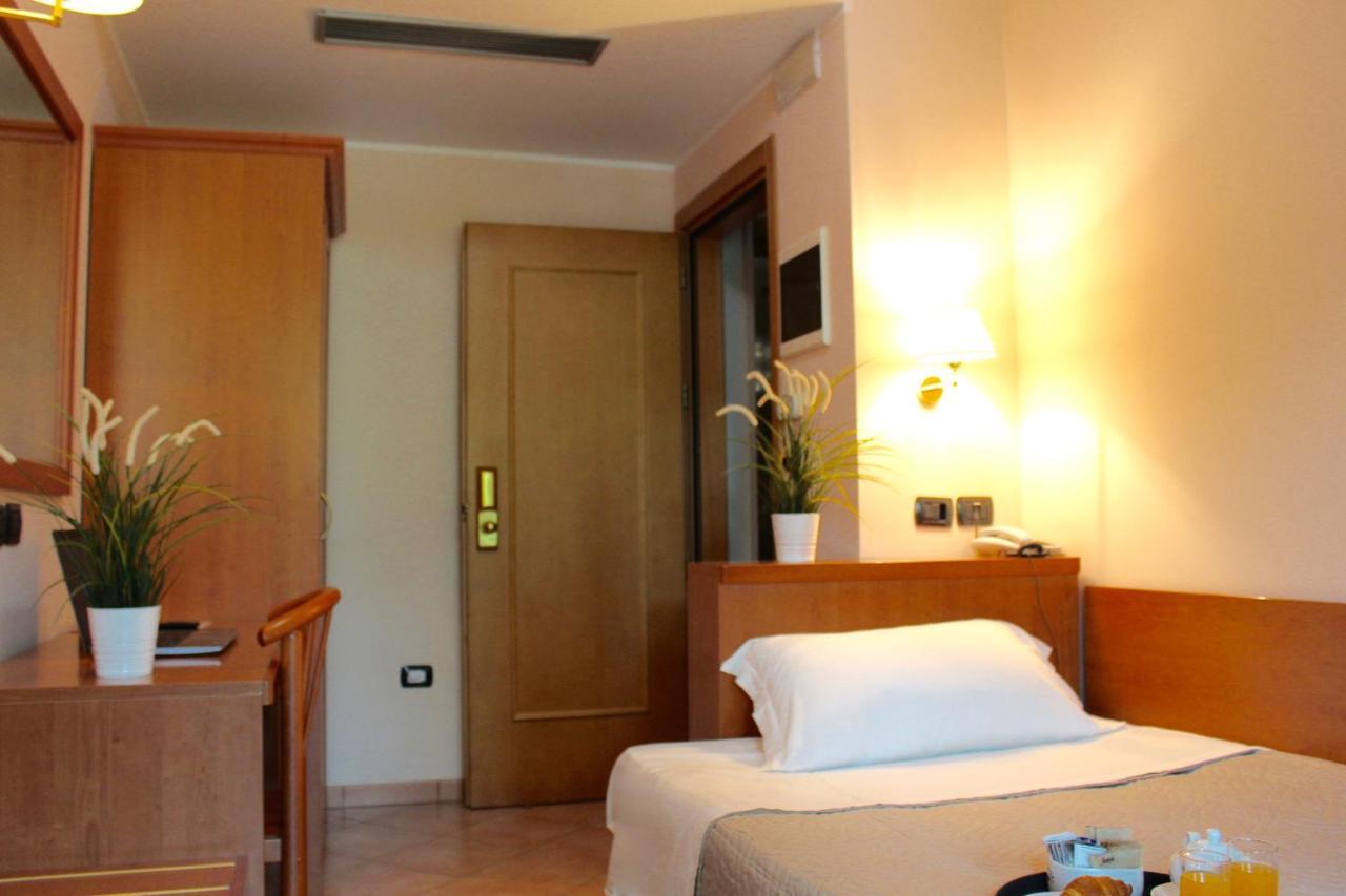 Hotel Jole Cesenatico Exteriér fotografie