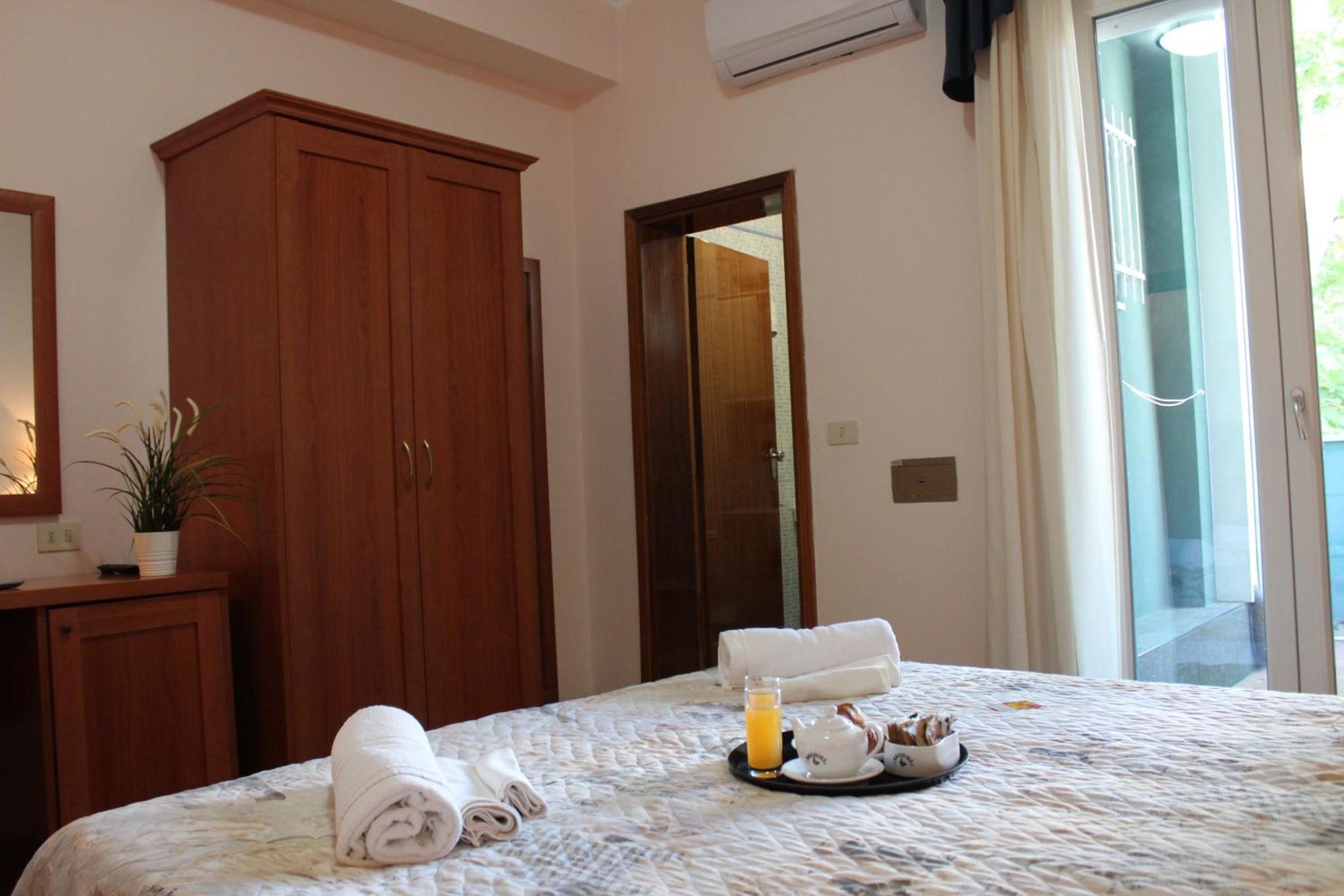 Hotel Jole Cesenatico Exteriér fotografie